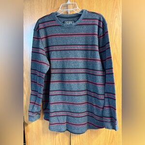 Men’s CSG crew neck shirt size 2XL